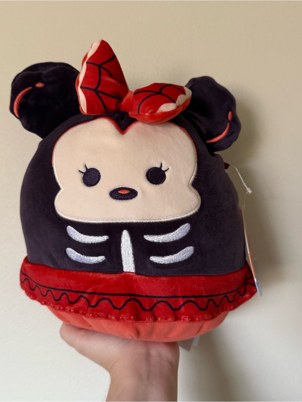 NWT 8” Minnie Mouse Squishmallow